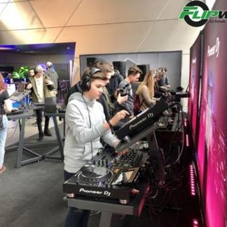 Pioneer DJ @ Mixcon BMW Welt Munich