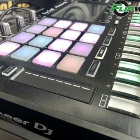 Pioneer DJ @ Mixcon BMW Welt Munich